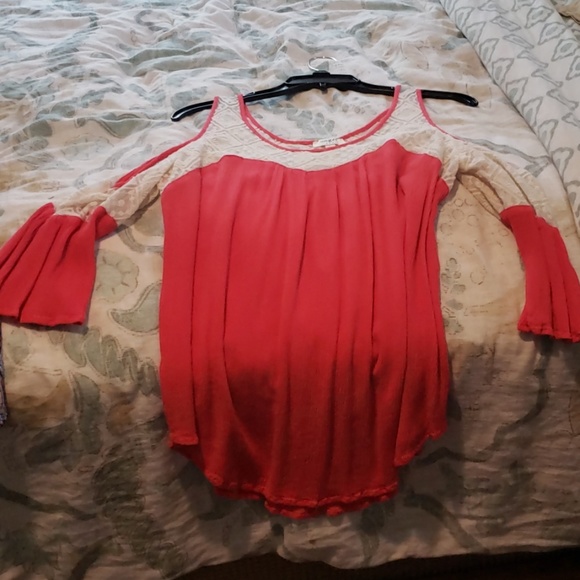 Blouse - Picture 2 of 3